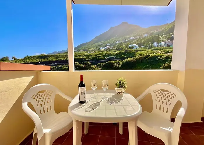 F&m 'con Terraza Y Tranquilidad' La Laguna (Tenerife)