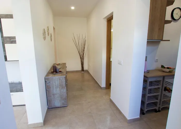 F&m 'con Terraza Y Tranquilidad' La Laguna (Tenerife)